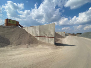 mur-oporowy-z-betonu